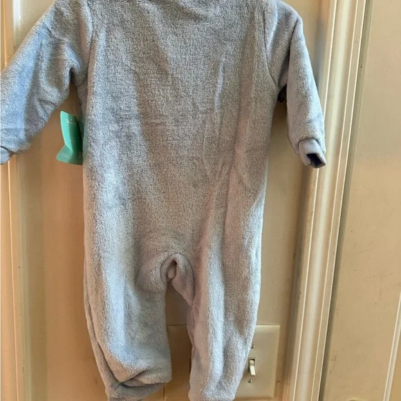 NWT Disney Mickey Mouse Footed Romper - Picture 6 of 8